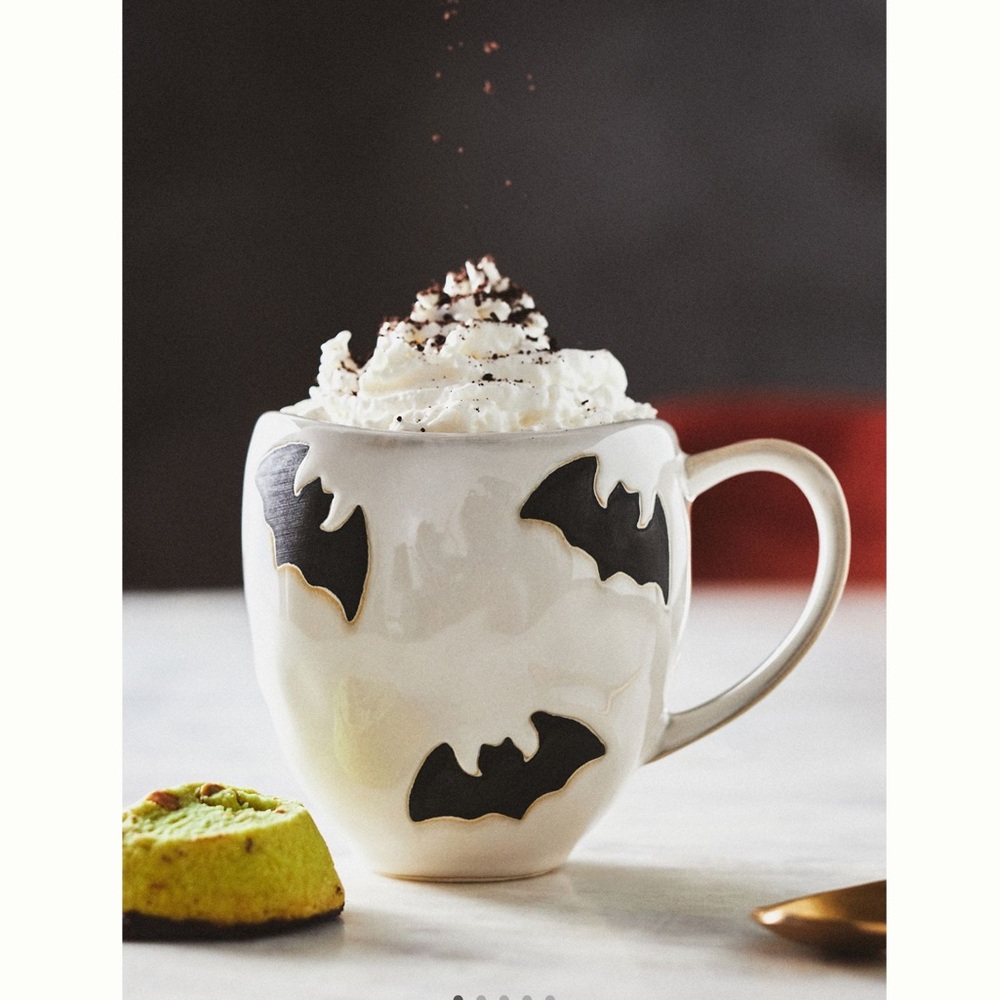 🦇Anthropologie Bat Mug Vida Icon Stoneware Cup New Halloween NIB